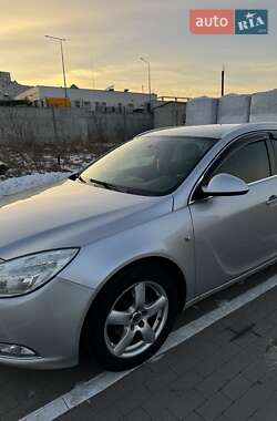 Универсал Opel Insignia 2011 в Боярке