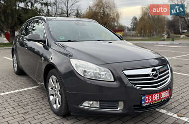 Універсал Opel Insignia 2012 в Луцьку