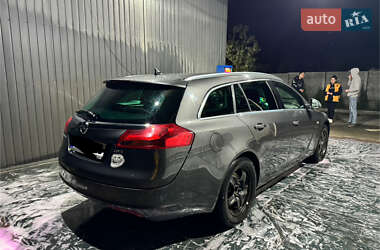 Універсал Opel Insignia 2012 в Городищеві