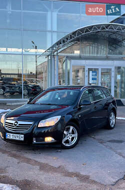 Універсал Opel Insignia 2010 в Чернігові