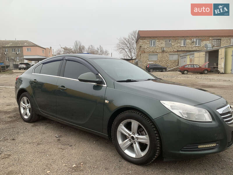 Ліфтбек Opel Insignia 2009 в Миколаєві