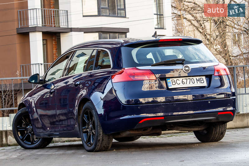 Универсал Opel Insignia 2011 в Львове