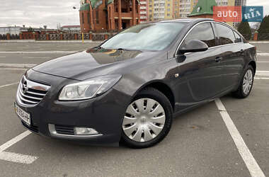 Седан Opel Insignia 2012 в Киеве