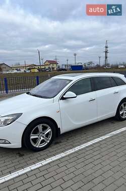 Универсал Opel Insignia 2013 в Владимире