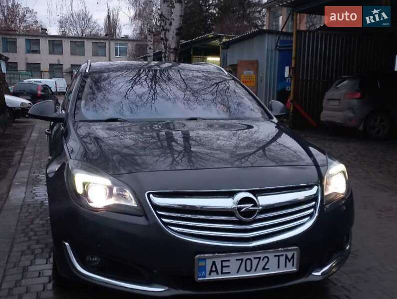 Универсал Opel Insignia 2014 в Желтых Водах