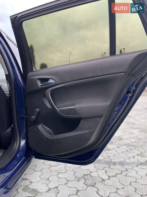 Универсал Opel Insignia 2013 в Дубно