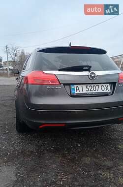 Универсал Opel Insignia 2012 в Дымере