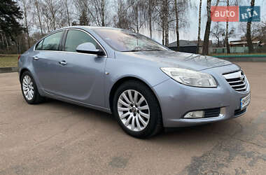 Седан Opel Insignia 2009 в 