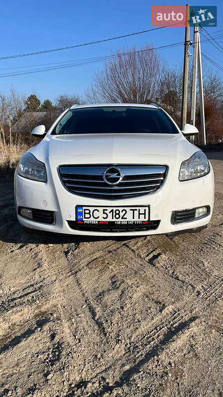 Универсал Opel Insignia 2009 в Львове