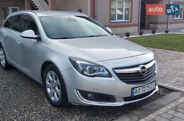 Універсал Opel Insignia 2015 в Тячеві