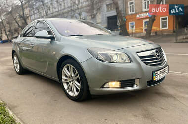 Седан Opel Insignia 2010 в Одесі