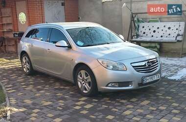 Універсал Opel Insignia 2010 в 