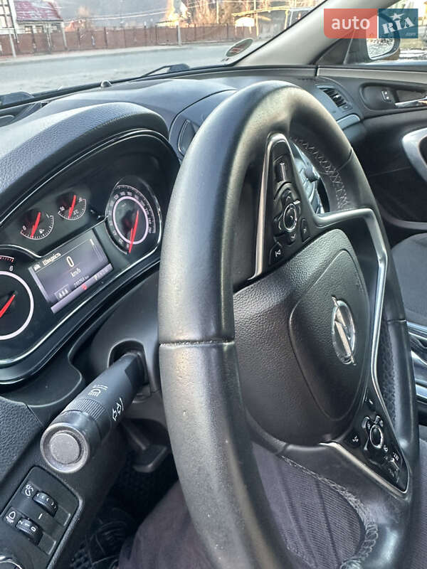 Универсал Opel Insignia 2016 в Хусте