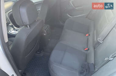 Универсал Opel Insignia 2011 в 