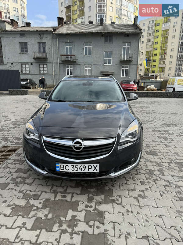 Універсал Opel Insignia 2015 в Львові