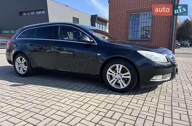 Универсал Opel Insignia 2010 в Львове