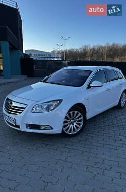 Універсал Opel Insignia 2010 в Львові