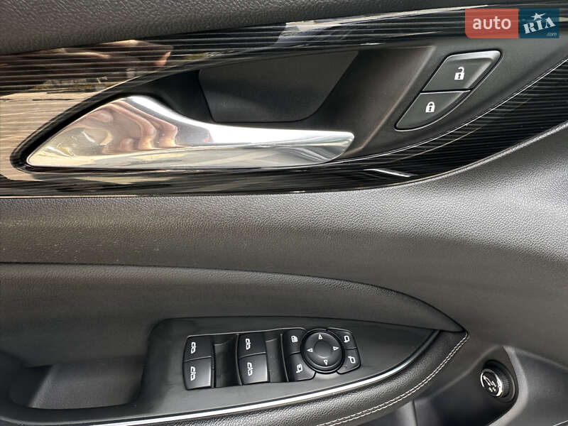 Універсал Opel Insignia 2019 в Ужгороді