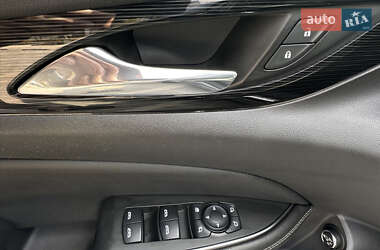 Универсал Opel Insignia 2019 в 