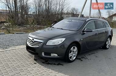 Универсал Opel Insignia 2011 в Львове