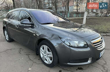 Универсал Opel Insignia 2010 в Кривом Роге