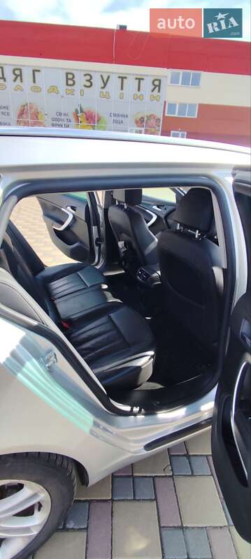 Универсал Opel Insignia 2009 в Гайсине