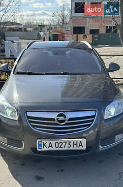 Универсал Opel Insignia 2011 в Софиевской Борщаговке