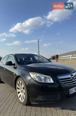 Універсал Opel Insignia 2010 в 