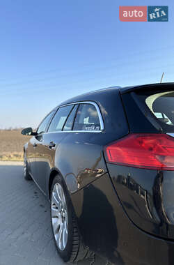 Універсал Opel Insignia 2010 в 