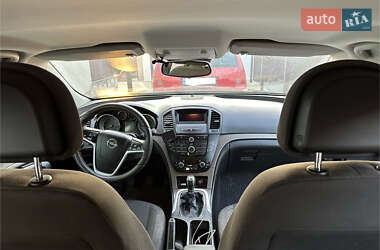 Універсал Opel Insignia 2010 в 