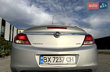 Лифтбек Opel Insignia 2011 в 