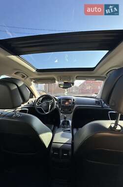 Универсал Opel Insignia 2016 в 