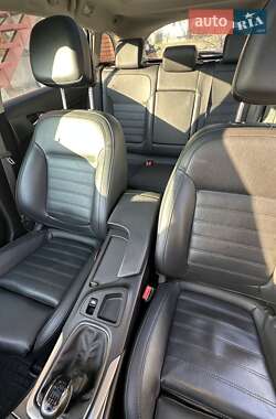 Универсал Opel Insignia 2016 в 