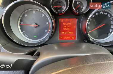 Універсал Opel Insignia 2010 в 