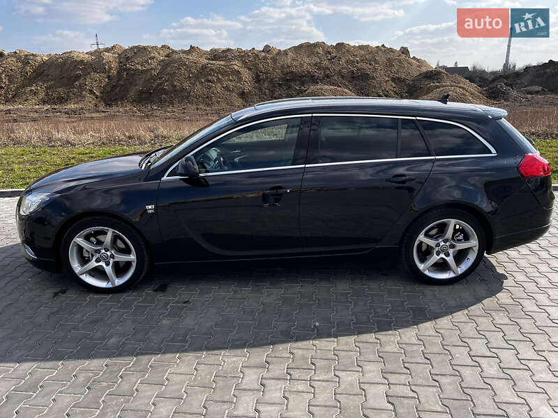 Універсал Opel Insignia 2012 в Луцьку