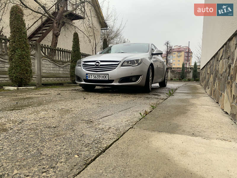 Седан Opel Insignia 2013 в Богородчанах