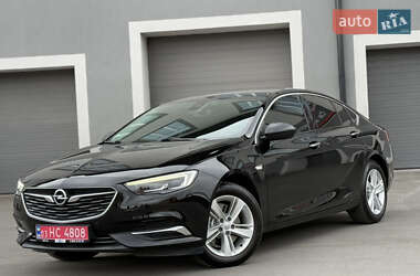 Лифтбек Opel Insignia 2018 в 