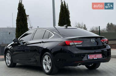 Лифтбек Opel Insignia 2018 в 