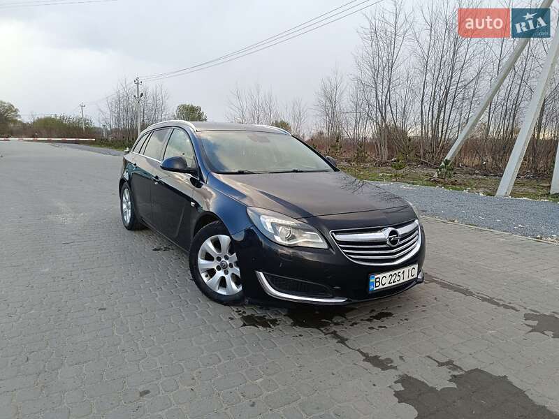 Opel Insignia 2014