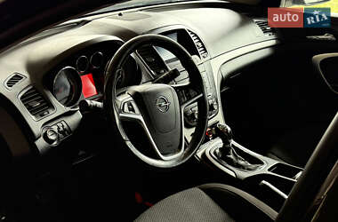 Універсал Opel Insignia 2012 в 