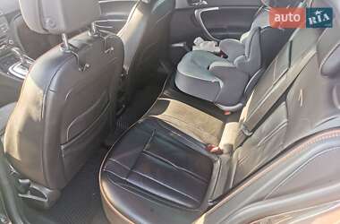 Универсал Opel Insignia 2012 в 
