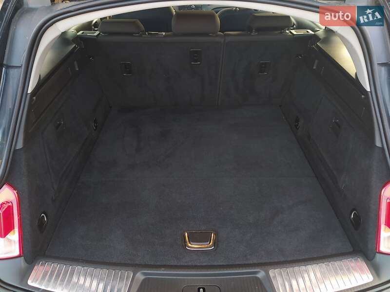Універсал Opel Insignia 2012 в Дубні