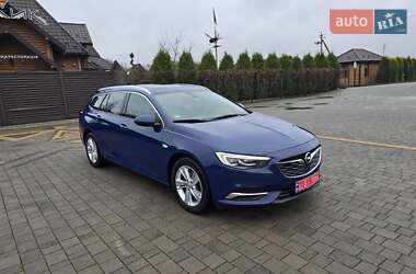 Универсал Opel Insignia 2020 в 