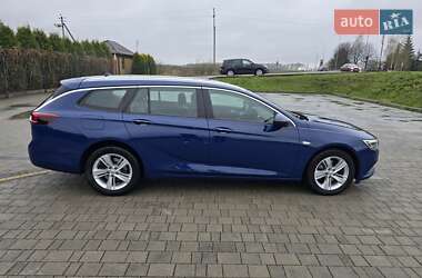 Универсал Opel Insignia 2020 в 