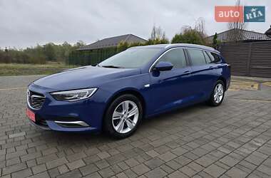 Универсал Opel Insignia 2020 в 