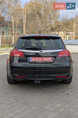 Універсал Opel Insignia 2011 в 