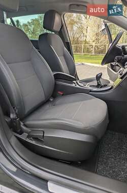 Універсал Opel Insignia 2011 в 