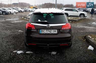 Універсал Opel Insignia 2012 в 