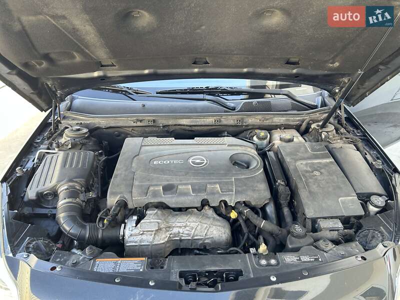 Лифтбек Opel Insignia 2010 в Черкассах