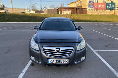 Седан Opel Insignia 2009 в 